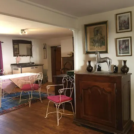 فندق مبيت وإفطار Le Moulin De Fernelmont 3*