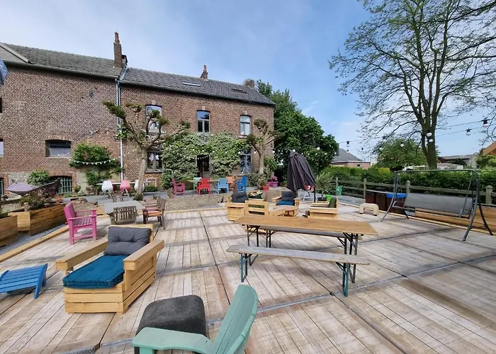 Le Moulin De Fernelmont Bed & Breakfast