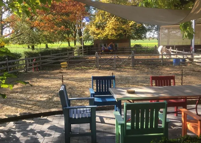 Le Moulin De Fernelmont Bed & Breakfast